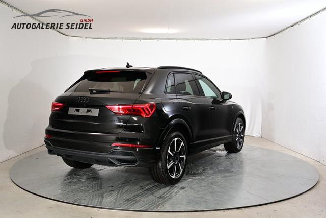 Audi Q3 S line 40 TFSI 2.0 7-Gang tronic quattro 