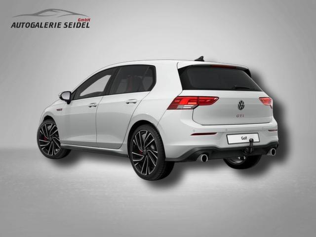 Volkswagen Golf GTI 2.0 TSI 7-Gang-DSG 