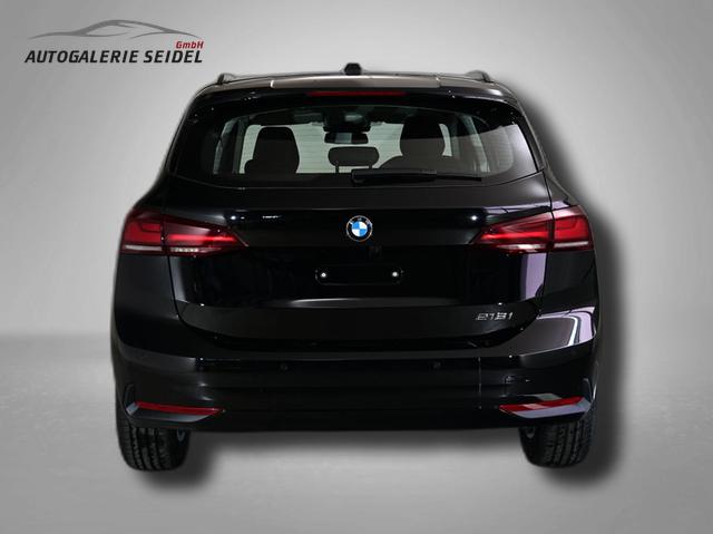 BMW 2er Active Tourer Serie 1.5 7-Gang Steptronic 