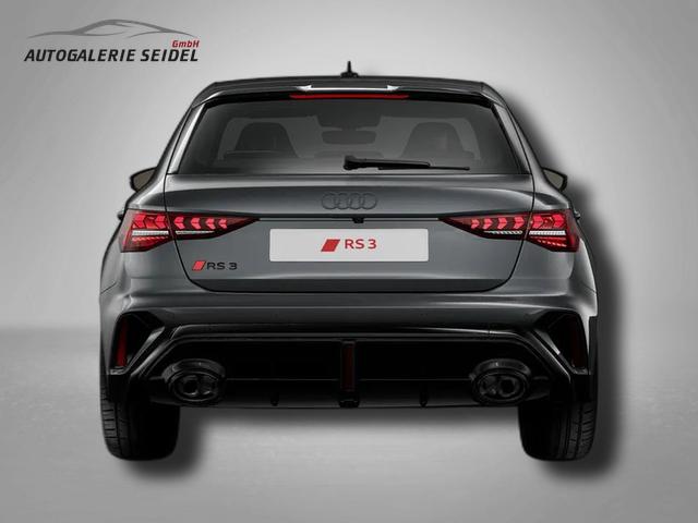 Audi RS3 Sportback 2.5 TFSI 7-Gang-S tronic quattro 