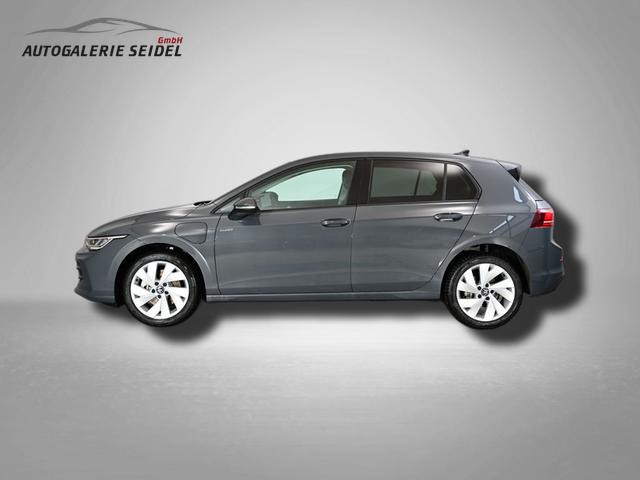Volkswagen Golf Life Plus 1.5 eHybrid 6-Gang-DSG 