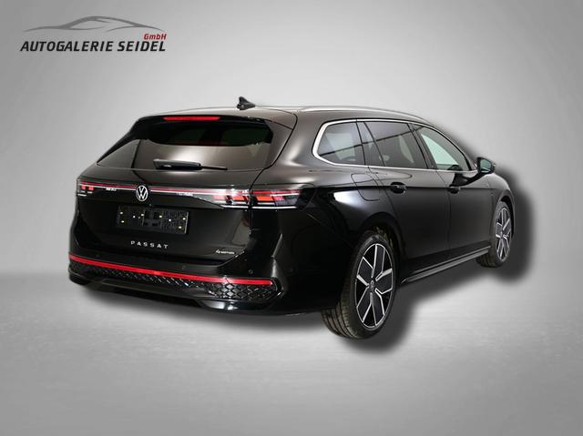 Volkswagen Passat Variant R-Line 2.0 TSI 7-Gang-DSG 4x4 