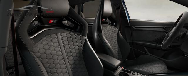 Audi RS3 Sportback 2.5 TFSI 7-Gang S tronic 
