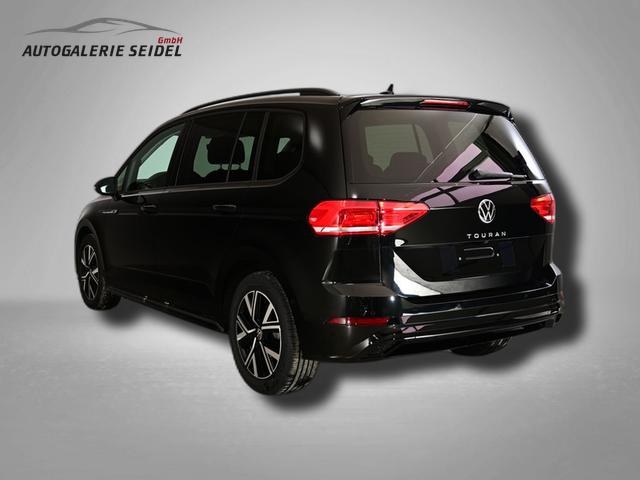 Volkswagen Touran Highline R-Line 1.5 TSI 7-Gang-DSG 