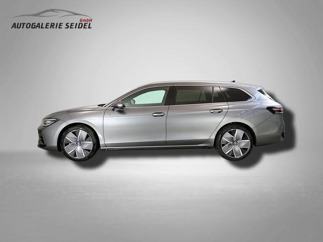 Volkswagen Passat Variant R-Line 2.0 TSI 7-Gang-DSG 4x4 