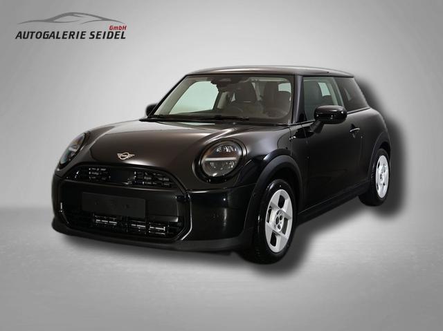 MINI Cooper C Essential Trim 1.5 7-Gang Steptronic 