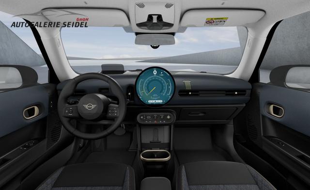 MINI Cooper C Essential Trim 1.5 7-Gang Steptronic 