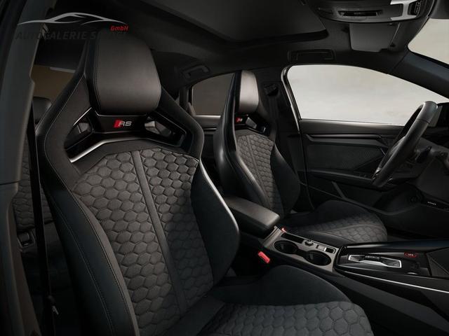 Audi RS3 2.5 TFSI 7-Gang S tronic quattro 