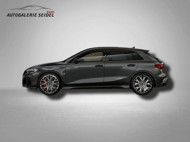 Audi RS3 Sportback 2.5 TFSI 7-Gang S tronic quattro 