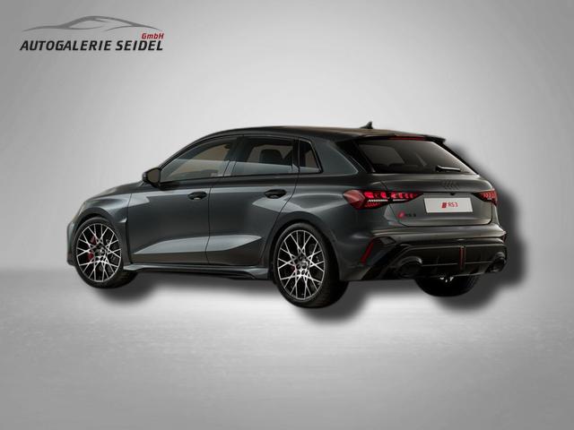 Audi RS3 Sportback 2.5 TFSI 7-Gang S tronic quattro 