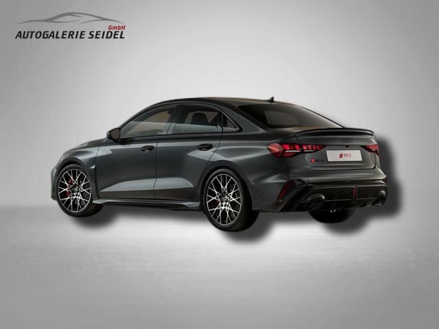 Audi RS3 2.5 TFSI 7-Gang S tronic quattro 