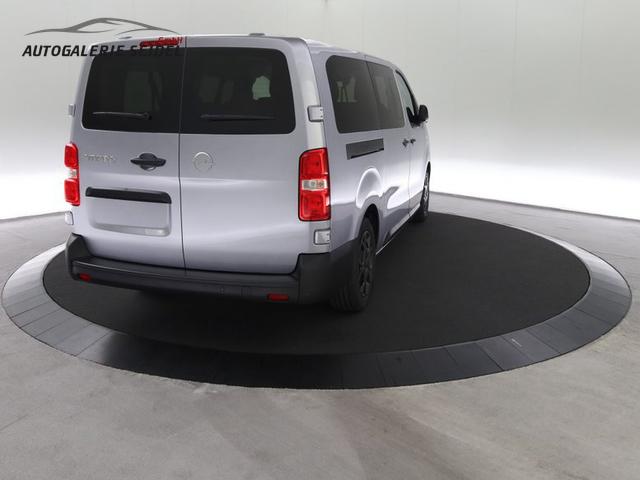 Opel Vivaro Kombi 9-Sitzer Lang 2.0 Diesel 8-Gang Automatikgetriebe 