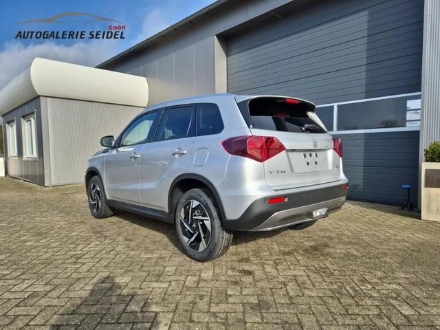 Suzuki Vitara 1.4 Boosterjet 129PS Hybrid Comfort+ Teilleder Navi Klimaautomatik Sitzheizung ACC PDC v+h Rückf.Kamera Suzuki-Radio Apple CarPlay Android Auto Touchscreen 2xKeyless 17-LM 