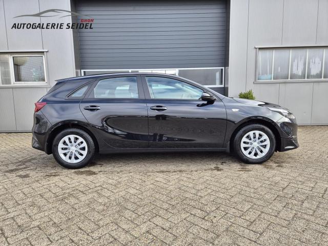 Kia Ceed Vision 1.5 T-GDi 140PS Automatik Klimaautomatik Alarmanlage Sitzheizung Lenkradheizung Navi PDC Rückf.Kamera Bluetooth Touchscreen Apple CarPlay Android Auto Tempomat 