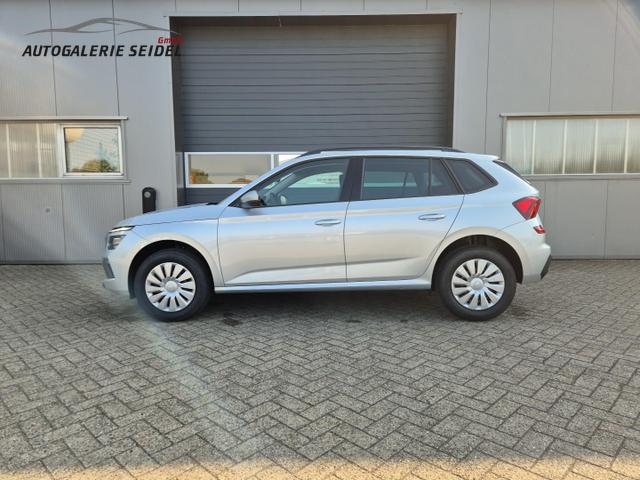 Skoda Kamiq 1.0 TSI 115PS DSG Selection Matrix-LED Sitzheizung Garantieverlängerung Klimaautomatik Parksensoren Skoda-Radio drahtlos Apple CarPlay + Android Auto Digital Cockpit Tempomat abg.Scheiben 