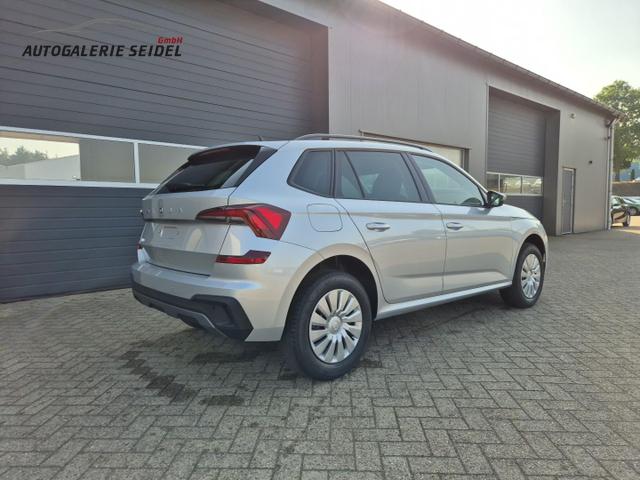 Skoda Kamiq 1.0 TSI 115PS DSG Selection Matrix-LED Sitzheizung Garantieverlängerung Klimaautomatik Parksensoren Skoda-Radio drahtlos Apple CarPlay + Android Auto Digital Cockpit Tempomat abg.Scheiben 
