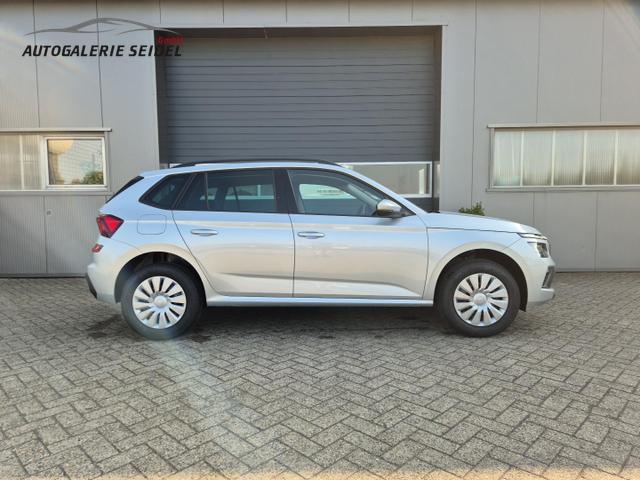 Skoda Kamiq 1.0 TSI 115PS DSG Selection Matrix-LED Sitzheizung Garantieverlängerung Klimaautomatik Parksensoren Skoda-Radio drahtlos Apple CarPlay + Android Auto Digital Cockpit Tempomat abg.Scheiben 