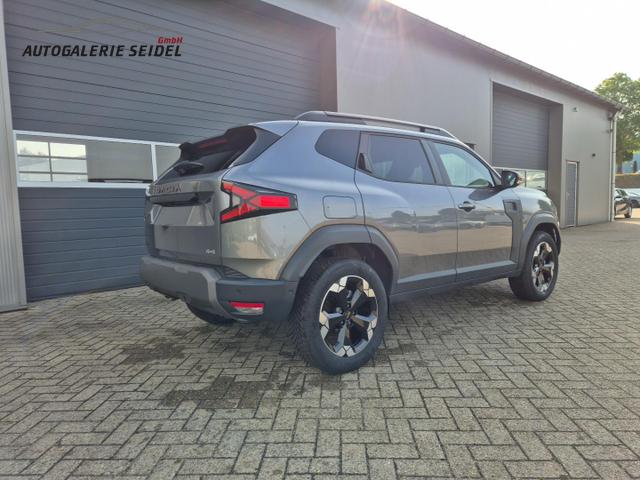 Dacia Duster Extreme 4x4 130PS 1.2 TCe 4x Kamera Lenkradheizung Sitzheizung Klimaautomatik Teil-Leder elektr.Parkbremse Bluetooth Apple Carplay Android Auto PDC v+h 2xKeyless 18-LM Ganzj.Reifen 