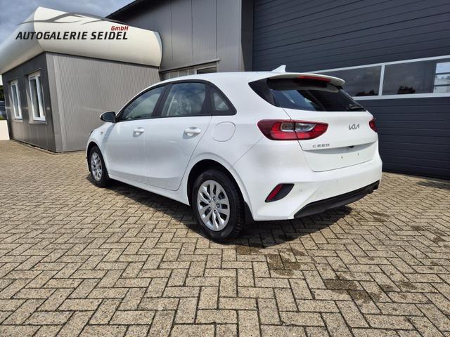 Kia Ceed Vision 1.5 T-GDi 140PS Automatik Klimaautomatik Alarmanlage Sitzheizung Lenkradheizung Navi PDC Rückf.Kamera Bluetooth Touchscreen Apple CarPlay Android Auto Tempomat 