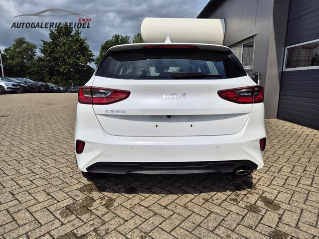 Kia Ceed Vision 1.5 T-GDi 140PS Automatik Klimaautomatik Alarmanlage Sitzheizung Lenkradheizung Navi PDC Rückf.Kamera Bluetooth Touchscreen Apple CarPlay Android Auto Tempomat 