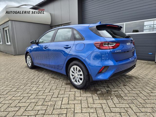 Kia Ceed Vision 1.5 T-GDi 140PS Automatik Klimaautomatik Alarmanlage Sitzheizung Lenkradheizung Navi PDC Rückf.Kamera Bluetooth Touchscreen Apple CarPlay Android Auto Tempomat 