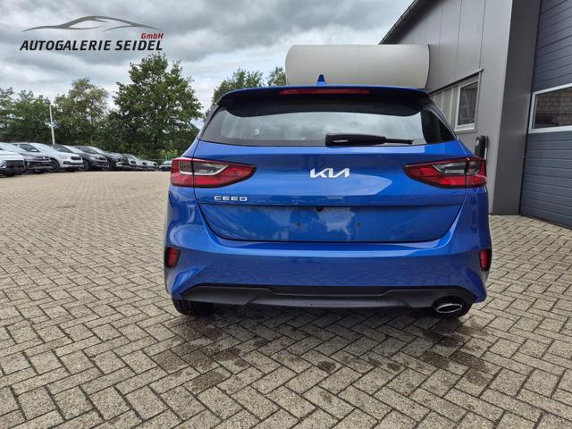 Kia Ceed Vision 1.5 T-GDi 140PS Automatik Klimaautomatik Alarmanlage Sitzheizung Lenkradheizung Navi PDC Rückf.Kamera Bluetooth Touchscreen Apple CarPlay Android Auto Tempomat 