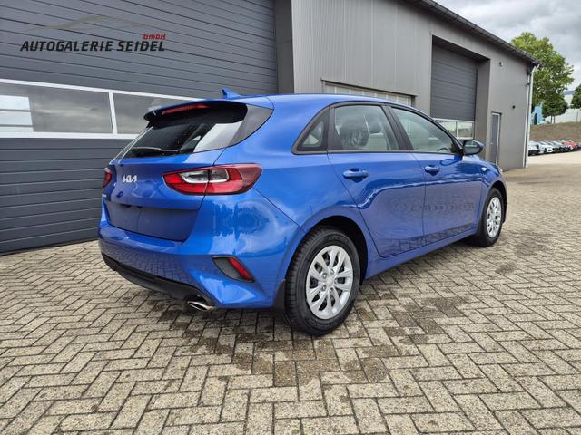 Kia Ceed Vision 1.5 T-GDi 140PS Automatik Klimaautomatik Alarmanlage Sitzheizung Lenkradheizung Navi PDC Rückf.Kamera Bluetooth Touchscreen Apple CarPlay Android Auto Tempomat 