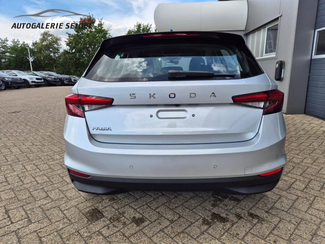 Skoda Fabia 1.0 TSI 115PS DSG Selection 5-türig Rückf.Kamera Parksensoren Sitzheizung Multifunktionslenkrad Klima Skoda-Radio Bluetooth Touchscreen Tempomat Nebelsch. Apple CarPlay + Android Auto 