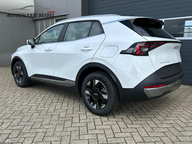 Kia Sportage Vision 1.6 T-GDi 150PS Automatik NEUES MODELL MY26 FACELIFT Sitzheizung Lenkradheizung Klimaautomatik Navi Bluetooth Touchscreen Apple CarPlay Android Auto PDC v+h 17"LM R&uuml;ckf.Kamera ACC 2x Keyless 