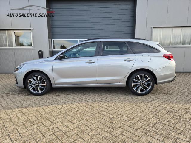 Hyundai i30 Kombi 1.5 T-GDI 95PS Sitzheizung Lenkradheizung Klimaautomatik Tempomat Navi Apple CarPlay + Android Auto PDC v+h Rückf.Kamera 17-LM 