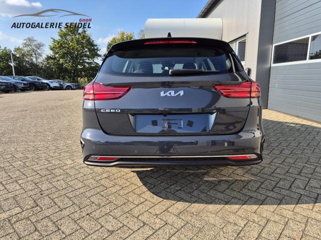 Kia Ceed Sportswagon Vision 1.5 T-GDi 140PS Automatik Klimaautomatik Alarmanlage Sitzheizung Lenkradheizung Navi PDC Rückf.Kamera Bluetooth Touchscreen Apple CarPlay Android Auto Tempomat 