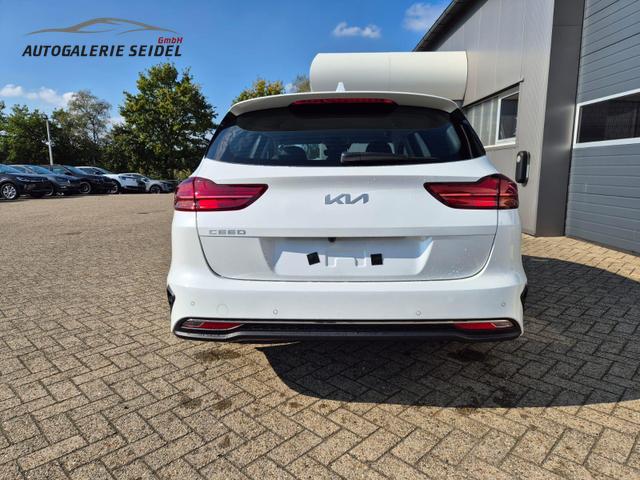 Kia Ceed Sportswagon Vision 1.5 T-GDi 140PS Automatik Klimaautomatik Alarmanlage Sitzheizung Lenkradheizung Navi PDC Rückf.Kamera Bluetooth Touchscreen Apple CarPlay Android Auto Tempomat 