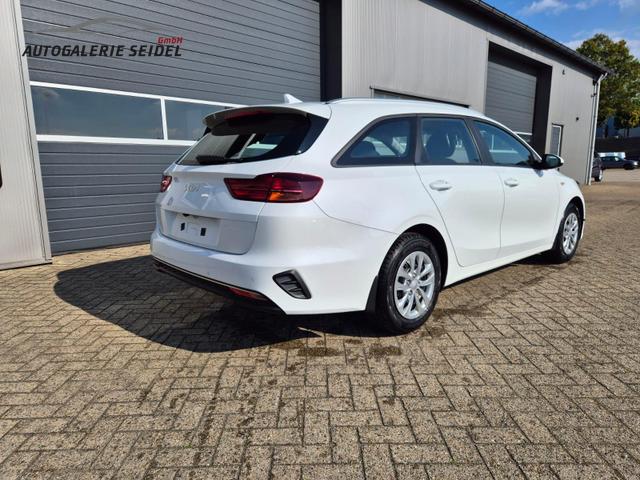 Kia Ceed Sportswagon Vision 1.5 T-GDi 140PS Automatik Klimaautomatik Alarmanlage Sitzheizung Lenkradheizung Navi PDC Rückf.Kamera Bluetooth Touchscreen Apple CarPlay Android Auto Tempomat 