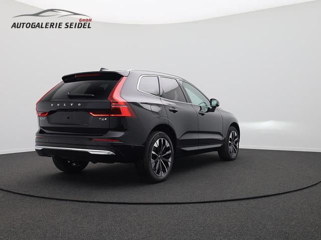 Volvo XC60 T6 Ultra AWD PHEV 350PS Automatik FACELIFT elektr. PanoDach Nordico-Polsterung 360°Kamera PDC v+h ACC el.Heckklappe Harman/Kardon-Sound Klimaautomatik Standheizung Sitzheizung Lenkradheizung Frontscheibe beheizb. Navi 