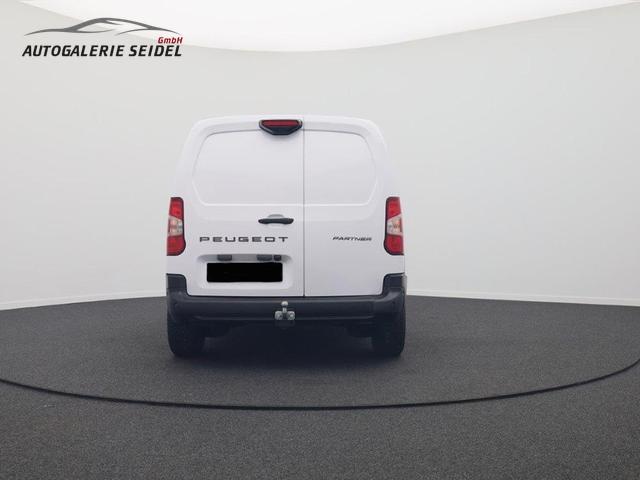 Peugeot Partner 1.5 BlueHDI 130PS Automatik NEUES MODELL 2-Sitzer Apple CarPlay Android Auto AHK Klima Bluetooth DAB PDC v+h R&uuml;ckf.Kamera Tempomat Ganzj.Reifen 