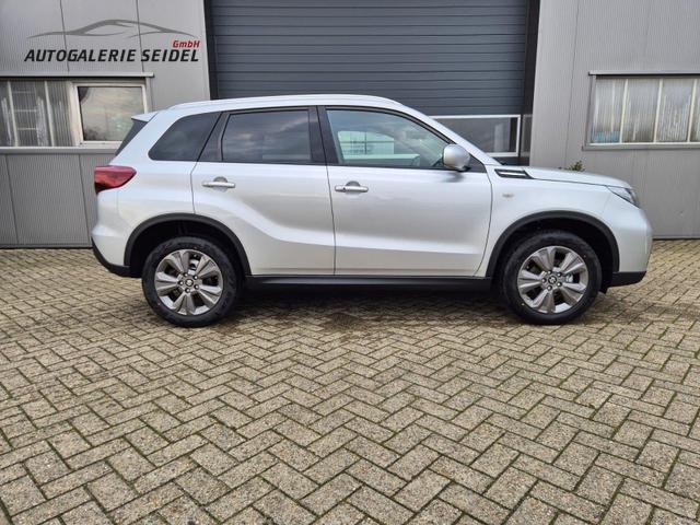 Suzuki Vitara Comfort 110PS MHEV 4x4 ALLGRIP 1.4 Boosterjet Allrad Navi Klimaautomatik Sitzheizung ACC PDC R&uuml;ckf.Kamera Suzuki-Radio Apple CarPlay Android Auto Touchscreen 2xKeyless 17-LM 