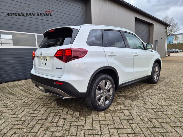 Suzuki Vitara Comfort 110PS MHEV 4x4 ALLGRIP 1.4 Boosterjet Allrad Navi Klimaautomatik Sitzheizung ACC PDC R&uuml;ckf.Kamera Suzuki-Radio Apple CarPlay Android Auto Touchscreen 2xKeyless 17-LM 