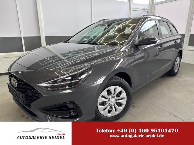 Hyundai i30 Kombi - STYLE NAVI RFK LED PDC v+h