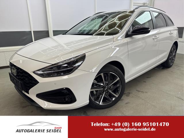 Hyundai i30 Kombi - PREMIUM SHZ NAVI KLIMAAUTOMATIK ALU SmartKey