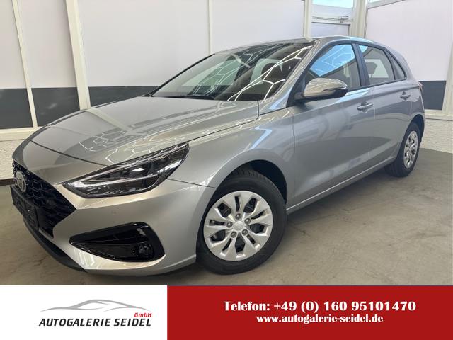 Hyundai i30 - STYLE NAVI LED RFK PDC