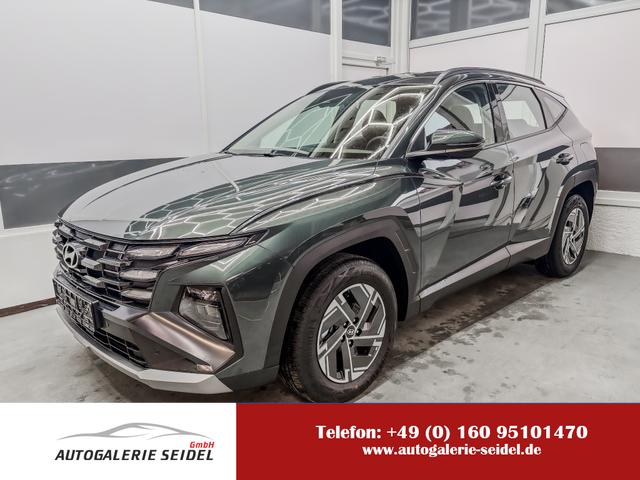 Hyundai TUCSON - STYLE AUT KLIMAAUTOMATIK TOTWINKEL NAVI SHZ RFK PDC