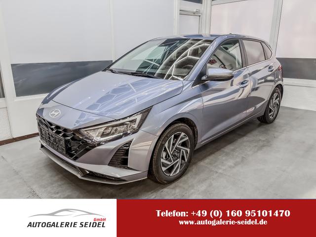 Hyundai i20 - STYLE NAVI SHZ LED ALU RFK KLIMAAUTOMATIK
