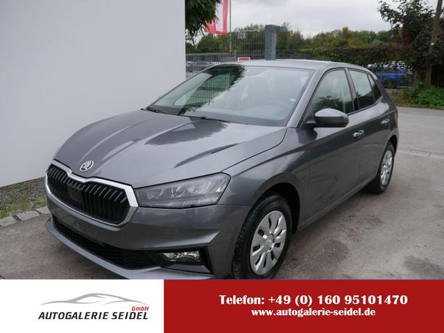 Skoda Fabia - Selection 1.0 TSI *NAVI-ÜBER-SMARTLINK*LED*PDC-HI*SHZ*KLIMA*BLUETOOTH