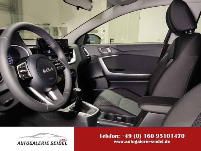 Kia Ceed - Spin 1.0 T-GDI 100 PS Navi-Rückfahrkamera-Tempomat-Winterpaket-Spurhalteassistent-Klima-AppConnect-16''Alu