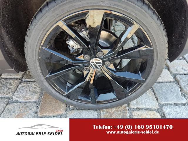 Volkswagen T-Roc - Style 1,5 TSI 150 PS DSG AHK-IQ Light-Navi-ACC-Kamera-19 "Alu-IQ Drive