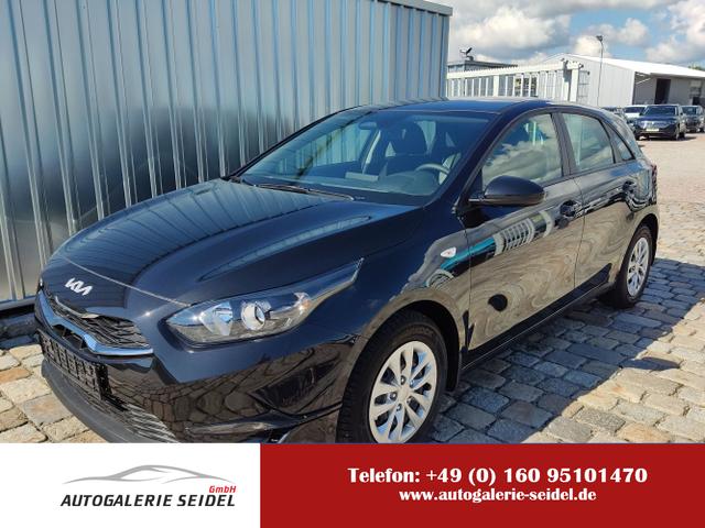 Kia Ceed - Best 1.5 T-GDI 140 PS 6 Gang-Navi-AppleCarPlay-AndroidAuto-Winterpaket-Rückfahrkamera-2-Zonen-Klimaautomatik-Sofort