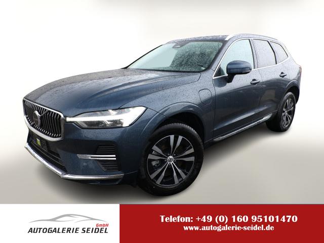 Volvo XC60 - Core T6 LED Pano ACC TotW Kam Keyl StandH