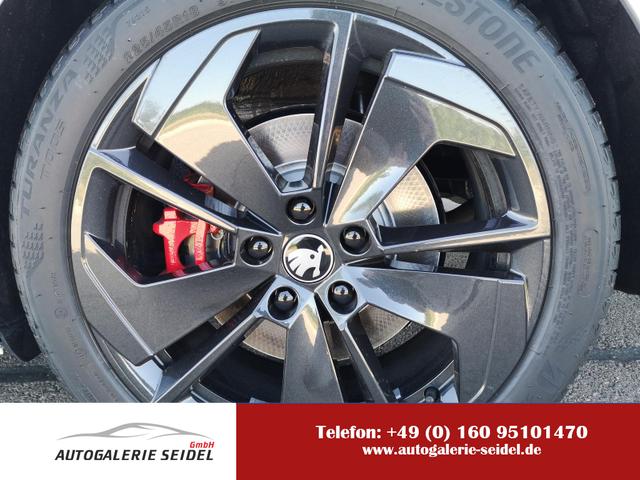Skoda Octavia Combi - 2.0 TSI 195 kW RS Kombi ABT 2.0TSI Pano Matrix Area AHK Sound GV5