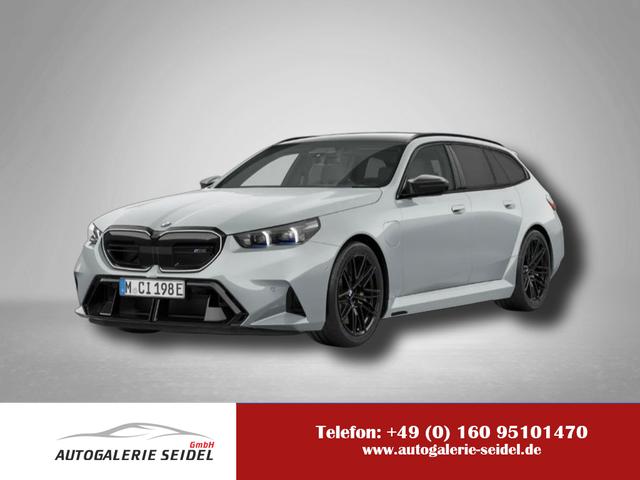 BMW M5 - M 4.4 V8 Plug in Hybrid 8-Gang Steptronic