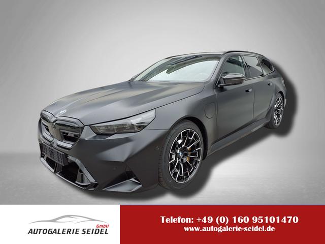 BMW M5 - M 4.4 V8 Plug in Hybrid 8-Gang Steptronic